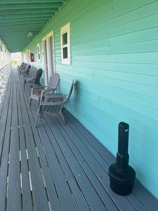 The Mark at Surfside #7 Apartment in Surfside Beach