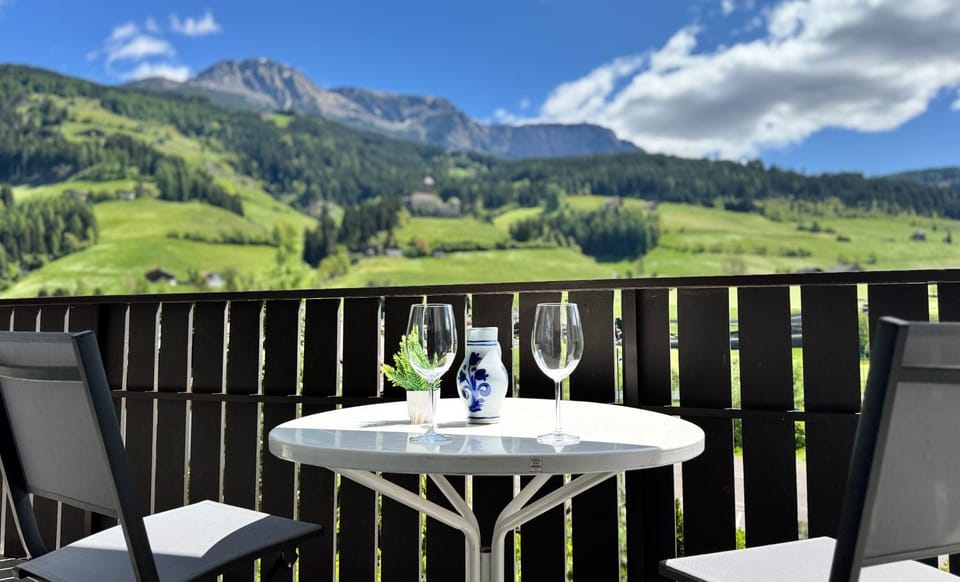 Spring, Day, View (from property/room), Balcony/Terrace, Mountain view