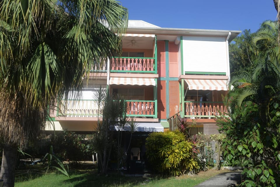 Studio Ti Colibri Apartment in Sainte-Anne