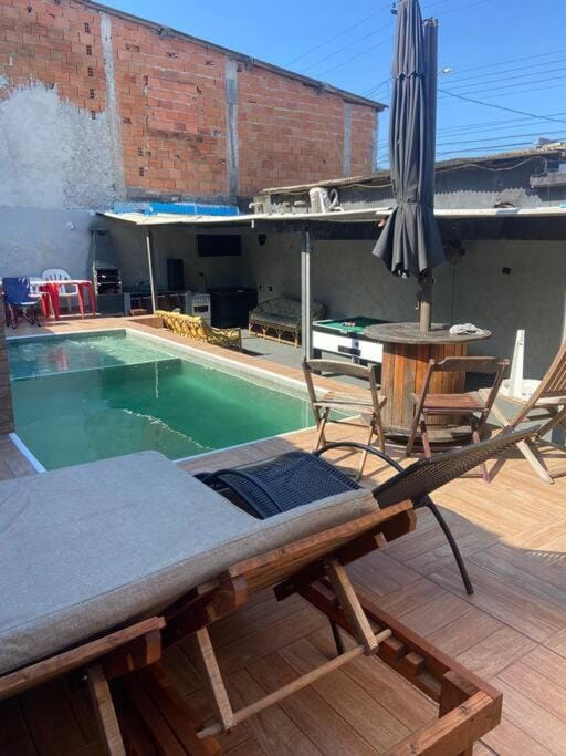 Casa com Piscina - Área da lazer familiar House in State of São Paulo