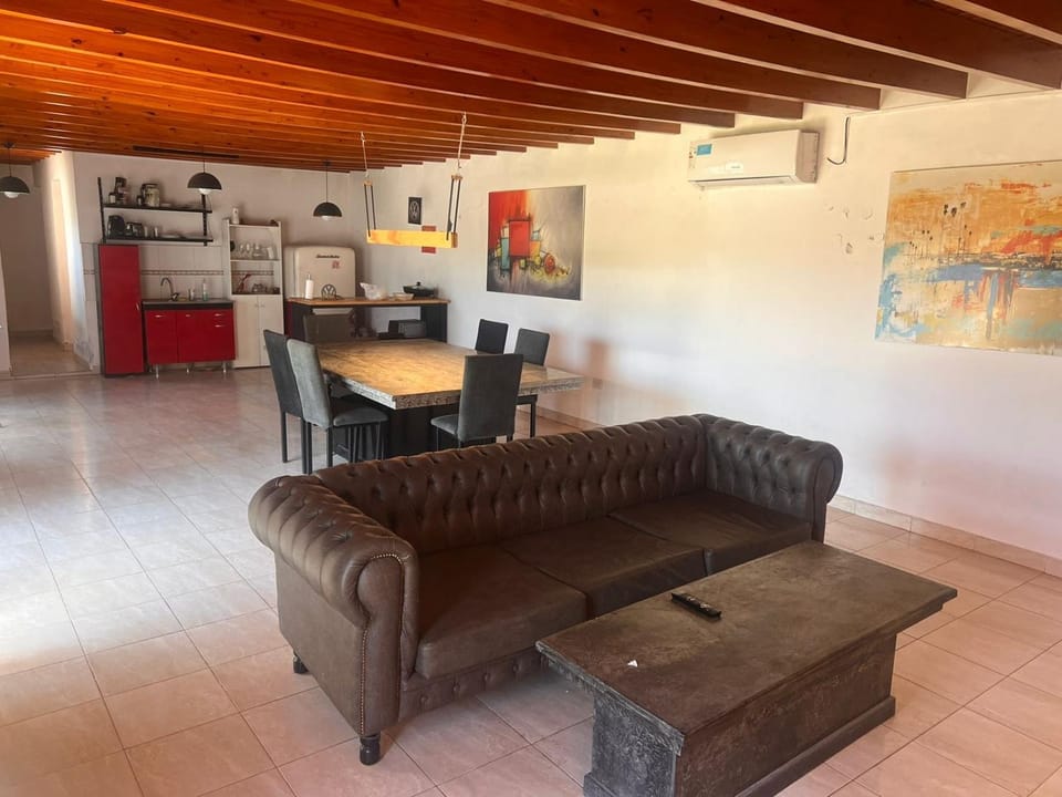 Casa con piscina House in Mendoza Province Province