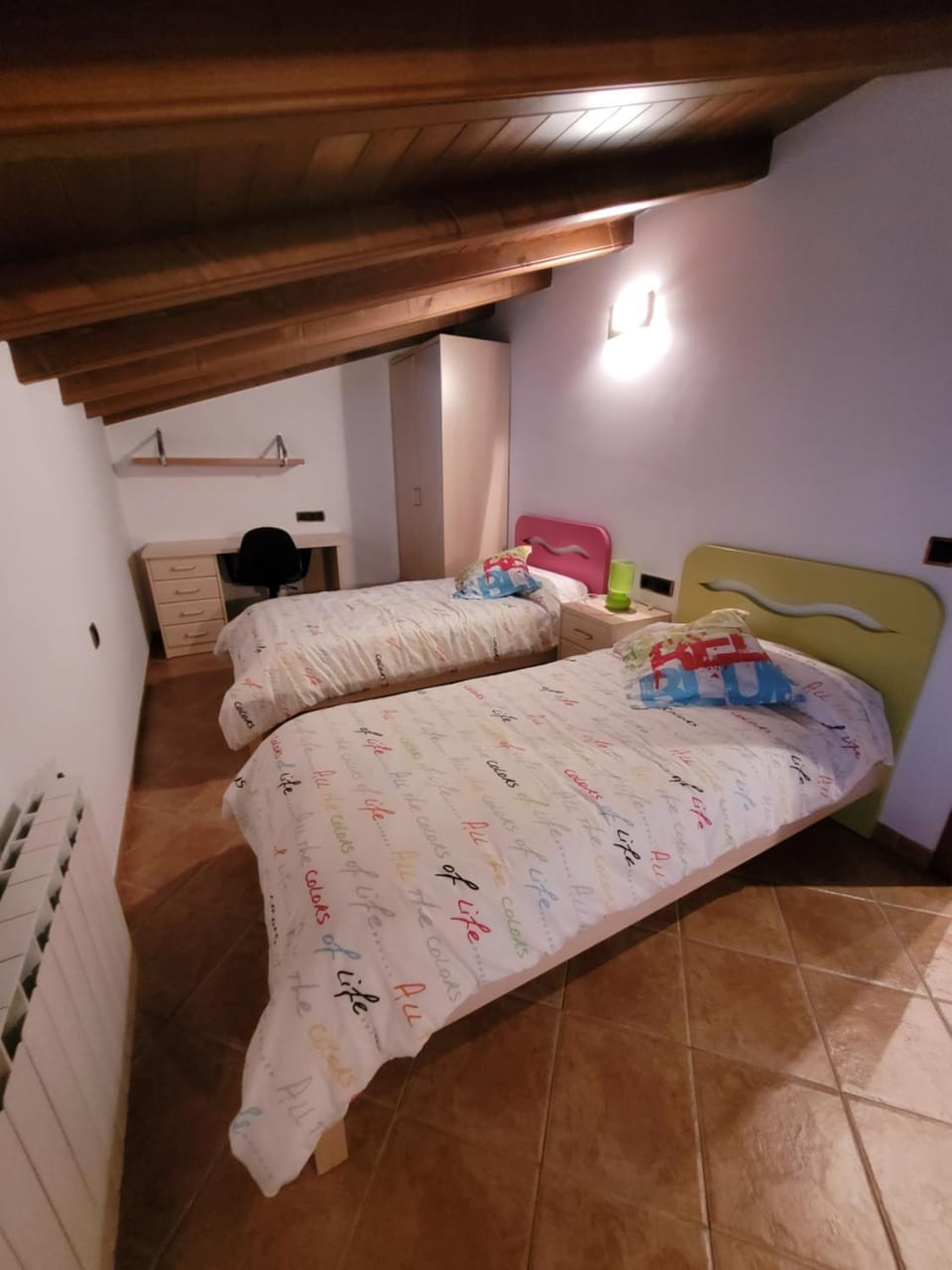 Bed, Bedroom