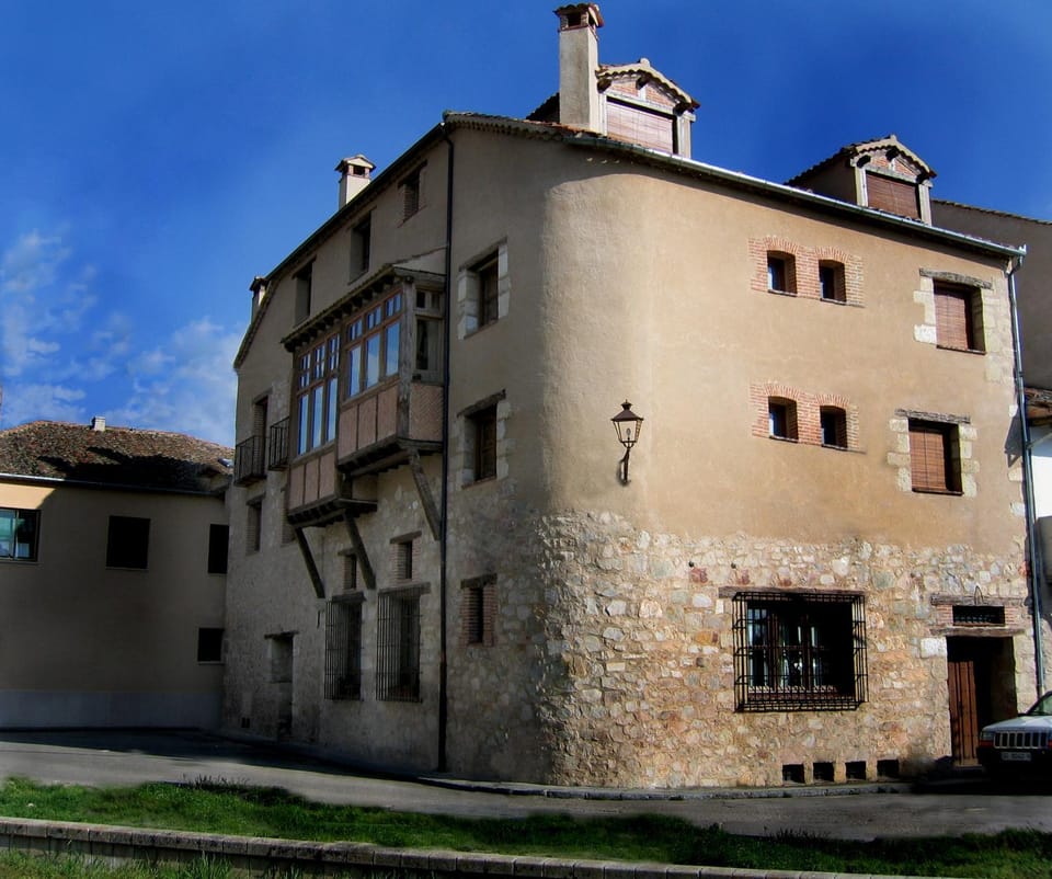 Property building, Day