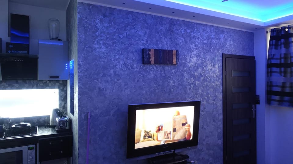 Apartament Neon Apartment in Pomeranian Voivodeship