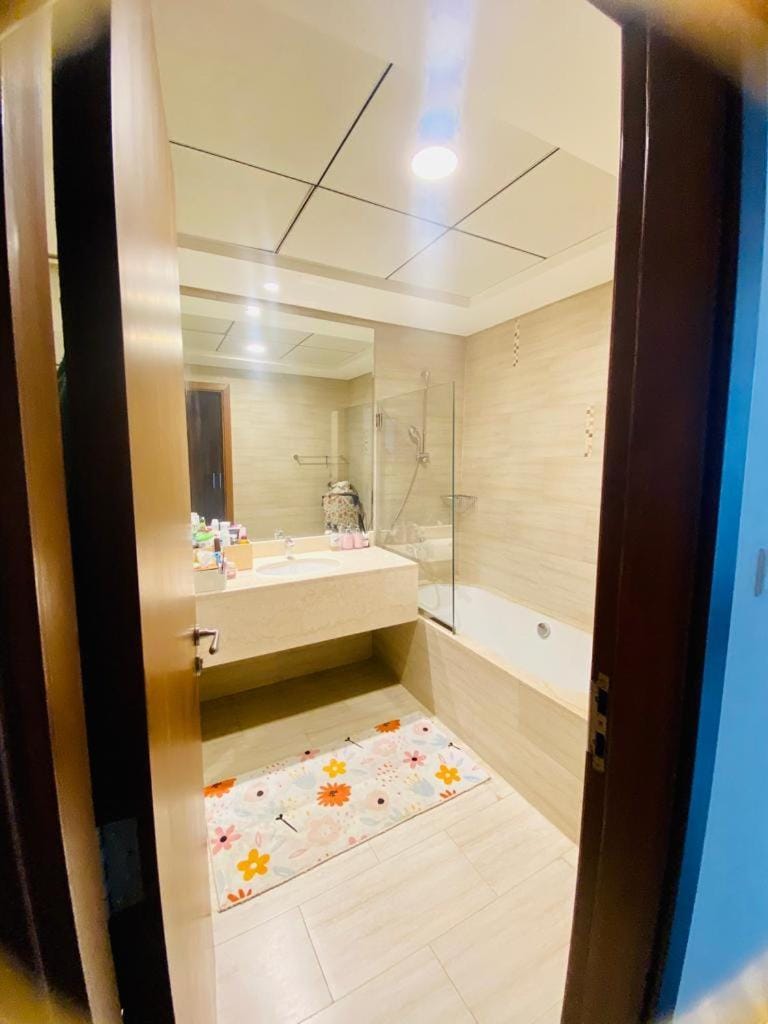 Reef Residence Apartment in Dubai