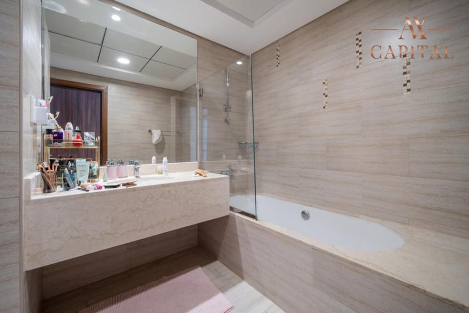 Reef Residence Apartment in Dubai