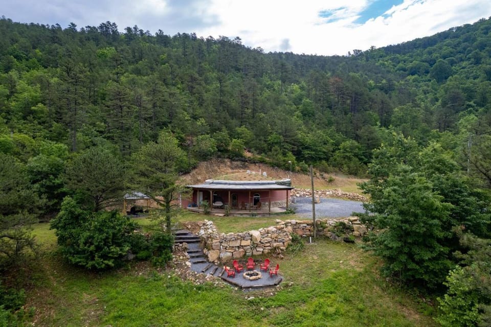 Secluded LUX Bunker Hot Tub, Views & Trails House in Shenandoah Valley