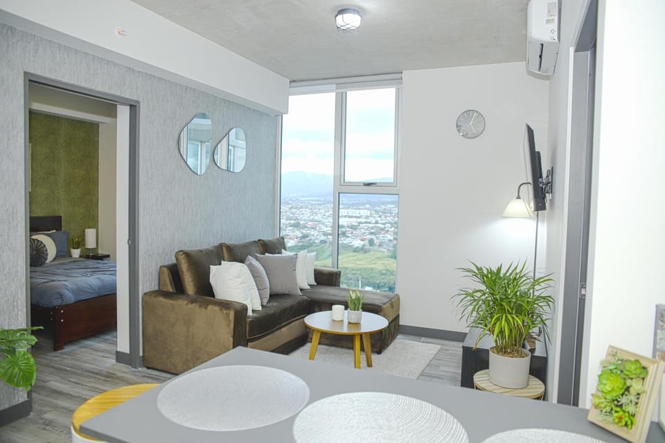Secrt Sabana 2BR · Skyline View · High Floor · Pool & Gym · Apt 2810 Apartment in San Jose