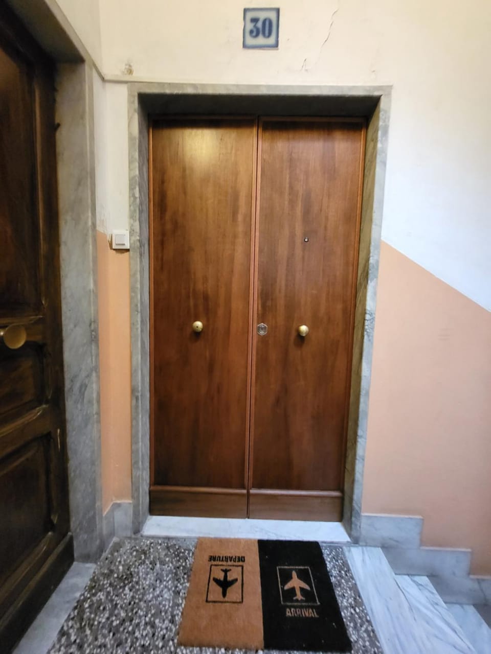 Escobar Home Apartment in Genoa