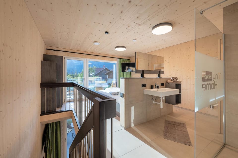 Bathroom, Bedroom