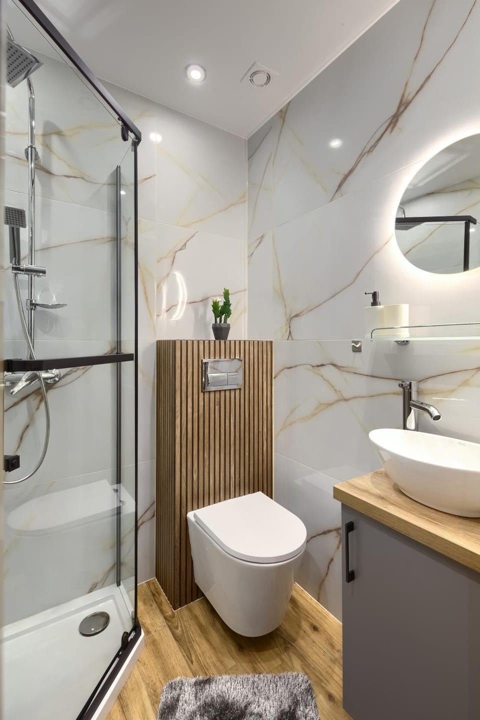 Shower, Toilet, Bathroom