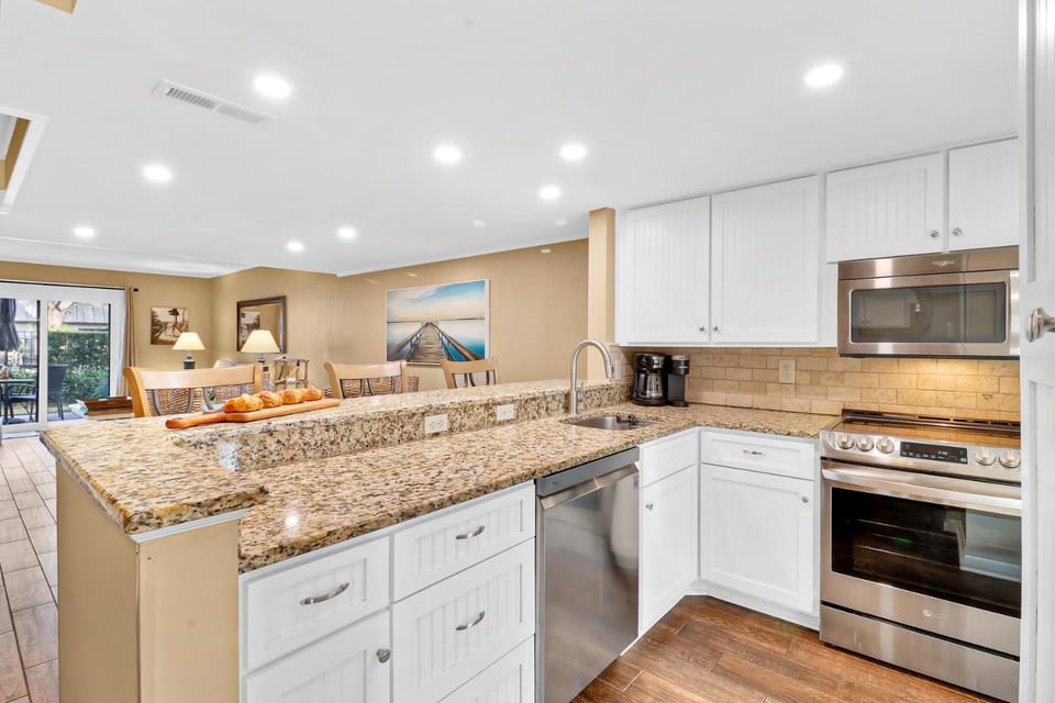 4 Ocean Club Villa in South Forest Beach