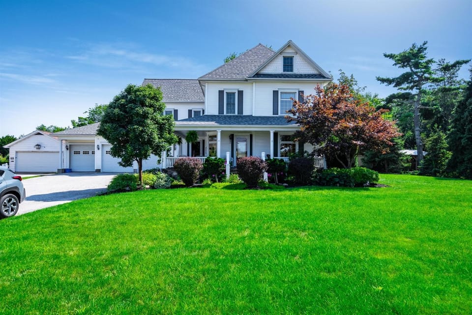 Property building, Natural landscape