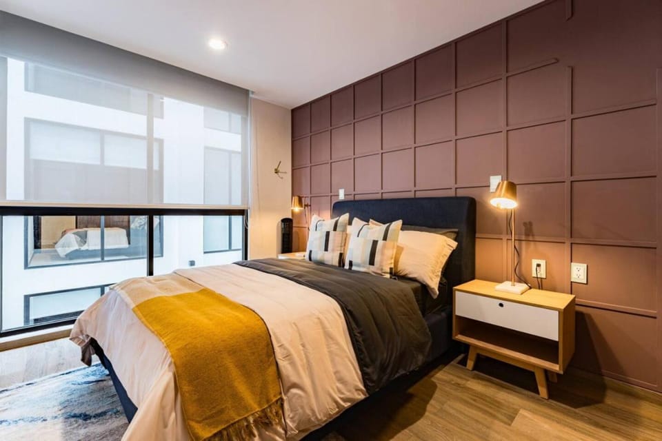 Urban Elegance Apartment with Balcony Views Apartment in Mexico City