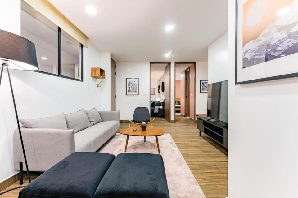 Modern La Condesa Apartment with Gym & Parking Apartment in Mexico City