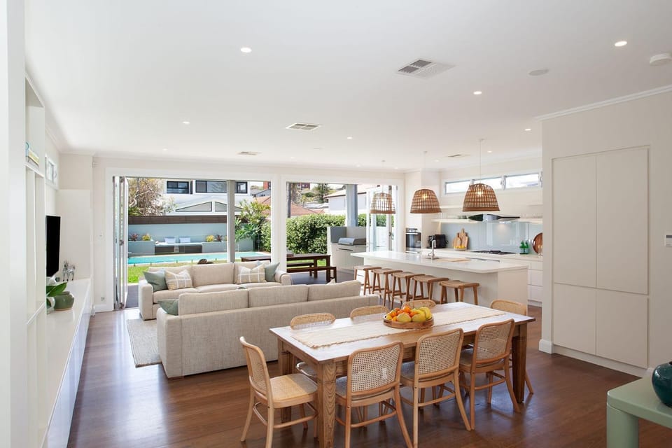 Boulevard Bliss, North Bondi IH House in Sydney