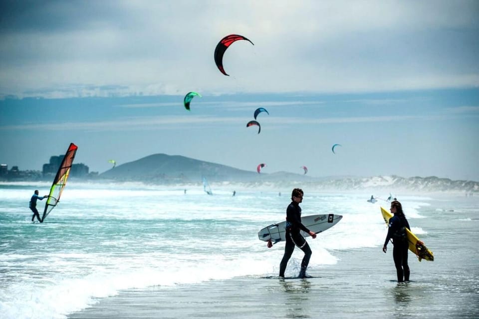 Stroll to the beach Rooibokkie Studio 2 Apartment in Cape Town