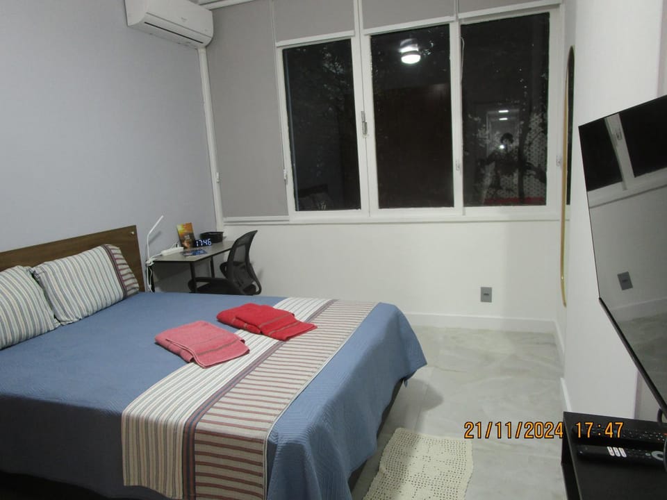 Charmoso Studio Posto 10 Apartment in Rio de Janeiro