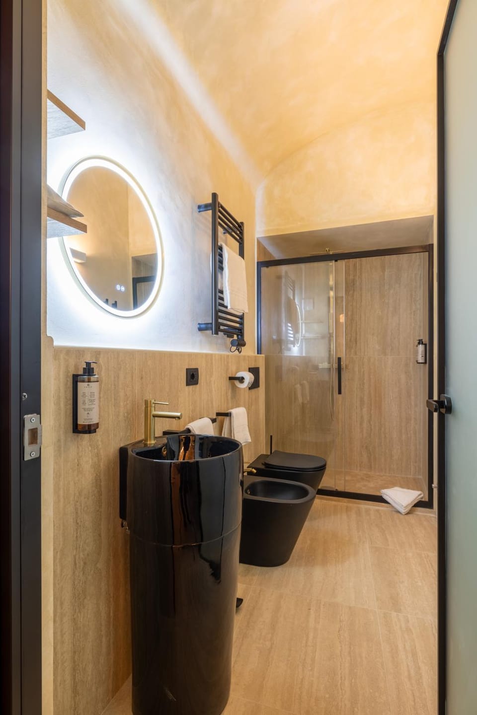 Trastevere Urbes Collection House in Rome