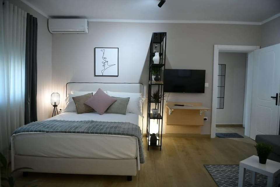 Gevin's Apartment 2 Apartment in Tirana