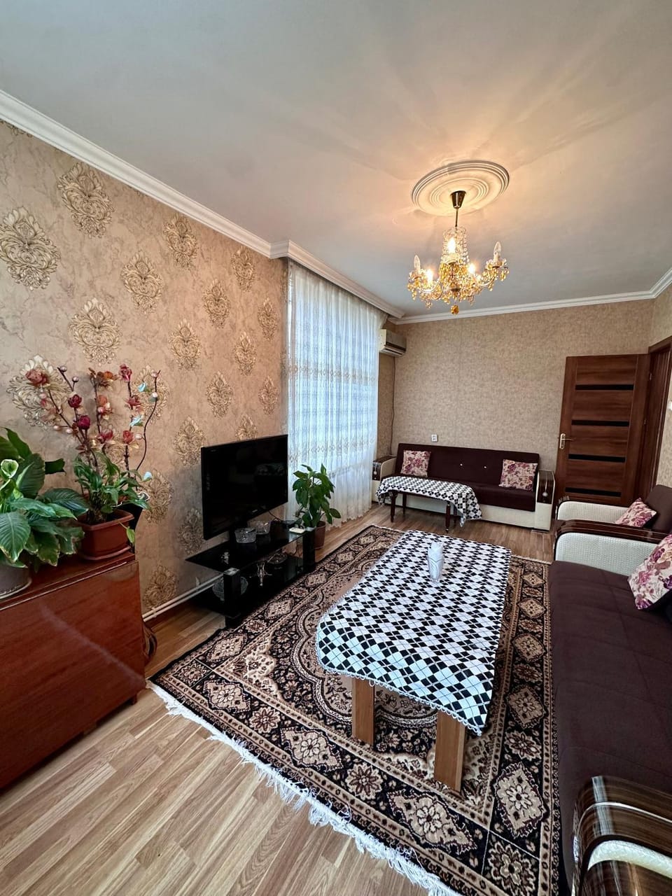 TV and multimedia, Living room, Seating area