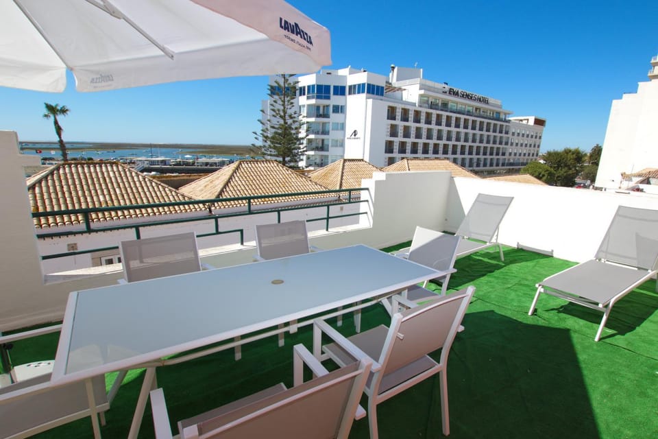 Balcony/Terrace, Balcony/Terrace