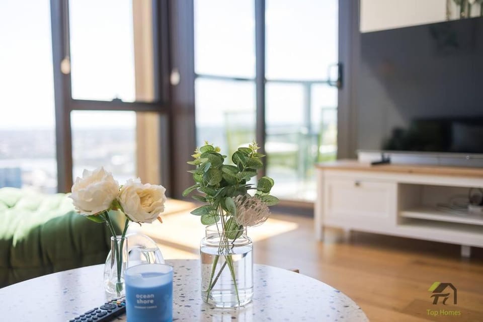 Waterfront 3-Bedroom Apartment in Rhodes Apartment in Sydney