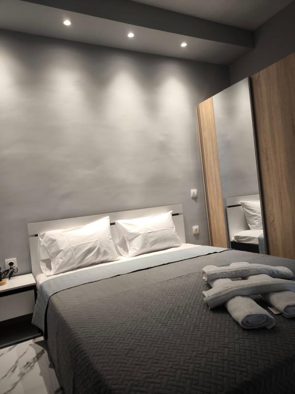 Bed, Photo of the whole room, Bedroom, towels, wardrobe