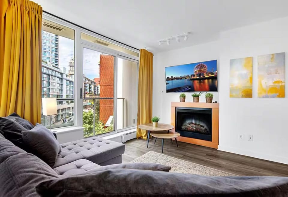 Living room, fireplace