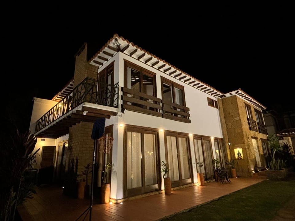 Property building, Night
