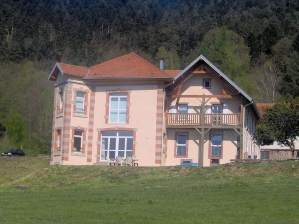 Chambre Jonquille - 3 Pers, Nature et Confort - FR-1-589-730 Bed and Breakfast in Vosges