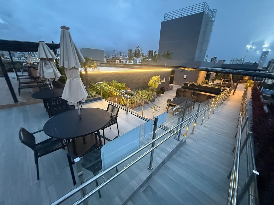 Property building, Balcony/Terrace