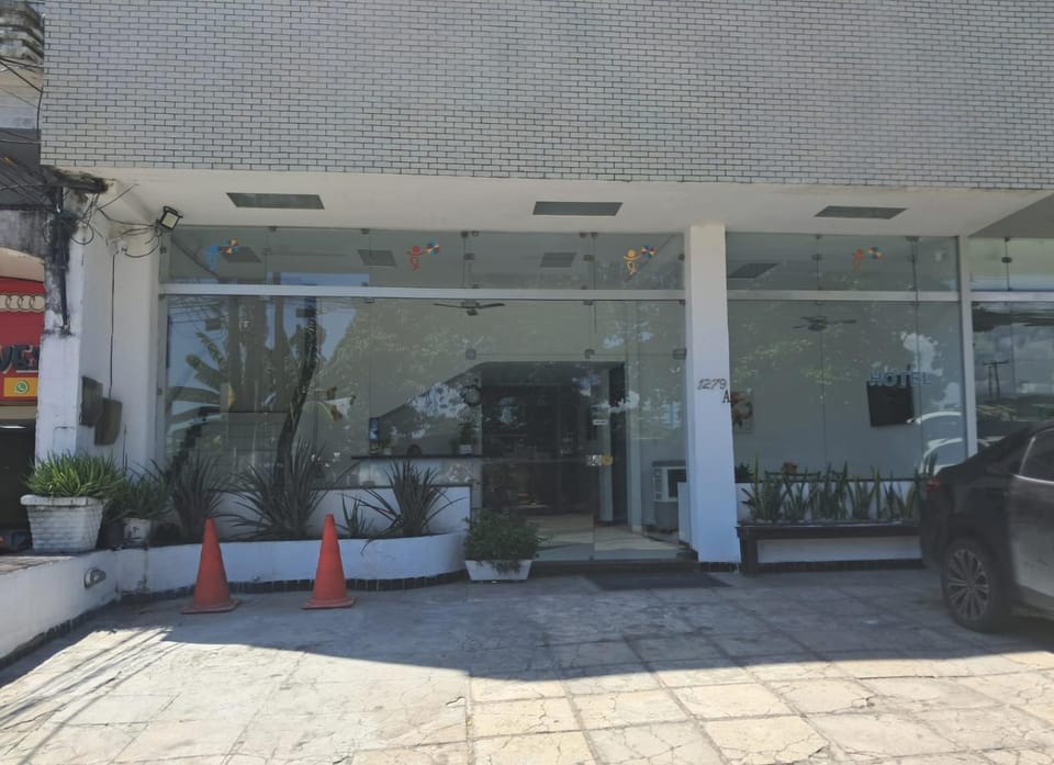 Property building, Facade/entrance, Parking