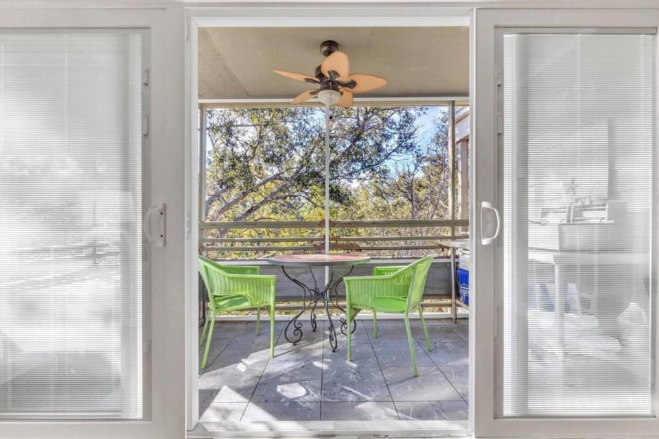 Ocean Creek Resort - 7 Pools, Hot Tub, Beach Shuttle Apartment in Briarcliffe Acres