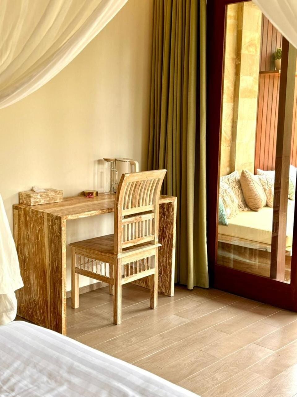Superior One Bedroom Apartment w Breathtaking View Apartment in Tampaksiring