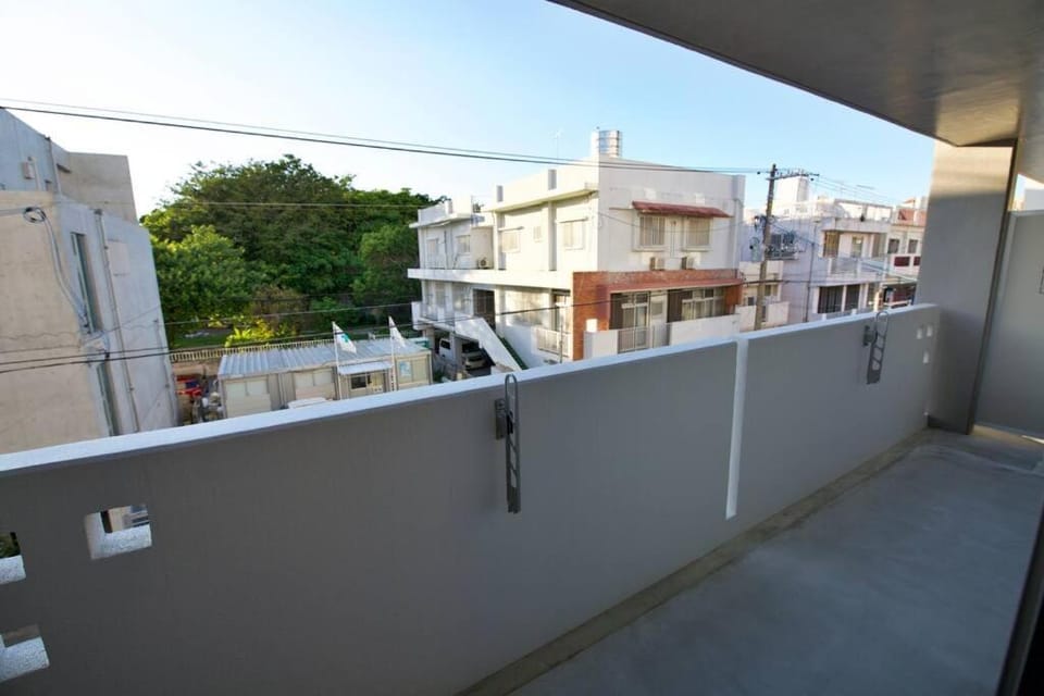 Li Kotohogi 302 Apartment in Naha