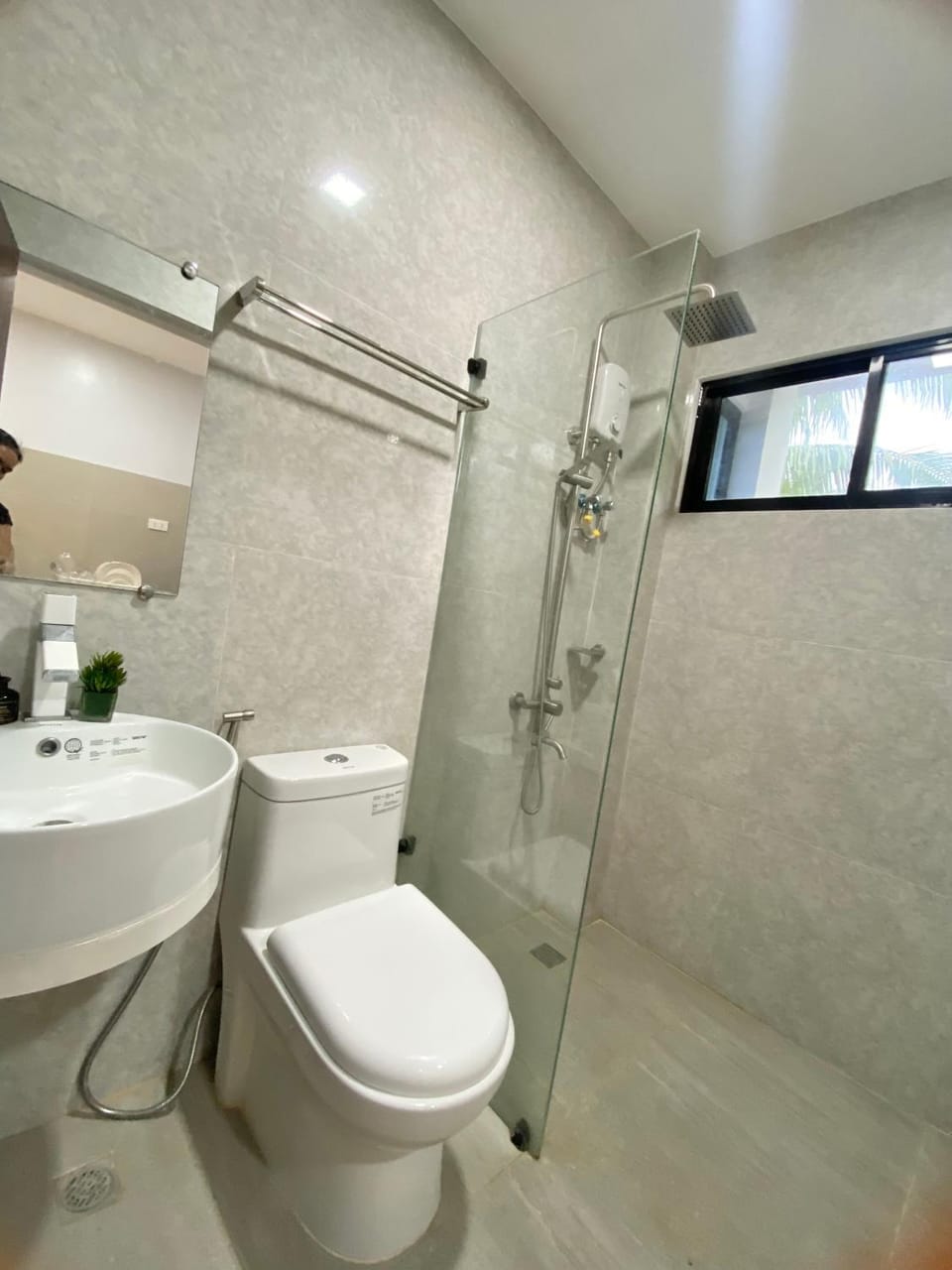 Christela Beach House Bed and Breakfast in Central Visayas