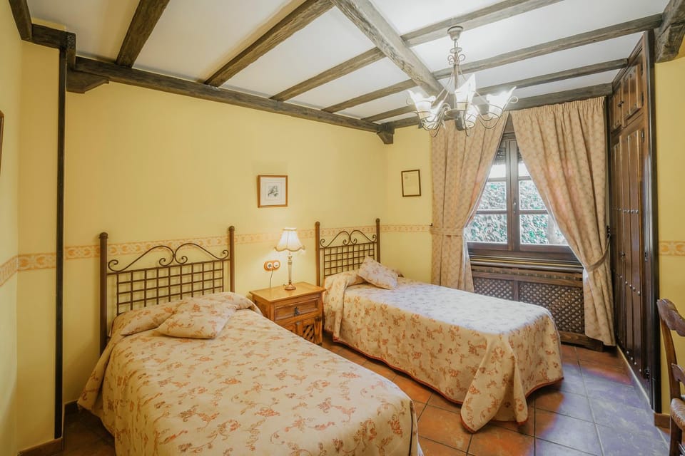 Property building, Living room, Bedroom
