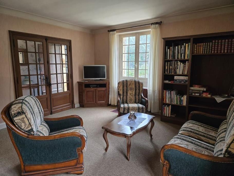 Library, TV and multimedia, Living room