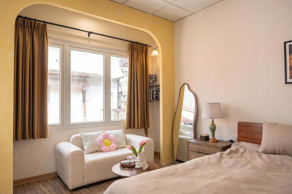 Dechill House Bed and Breakfast in Hanoi