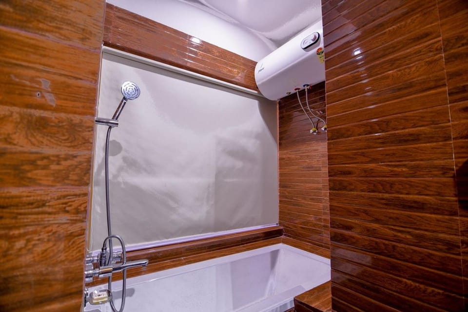 Shower, Bathroom, Bath