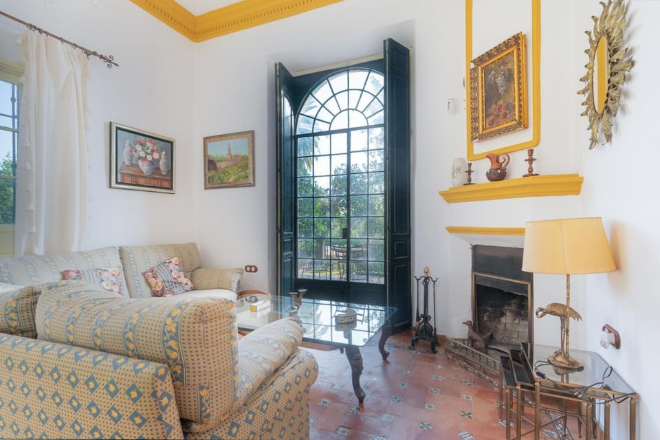 Property building, Living room