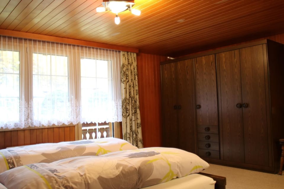 Bed, Photo of the whole room, Bedroom, wardrobe