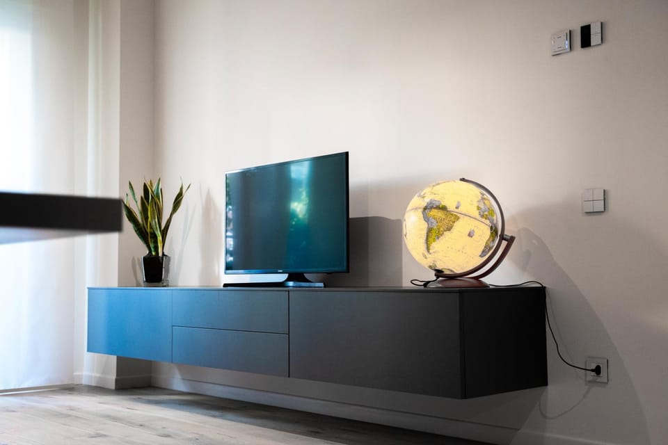 Communal lounge/ TV room, TV and multimedia, Evening entertainment