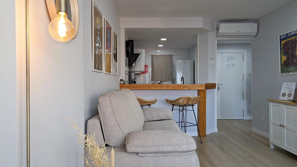 Living room, air conditioner
