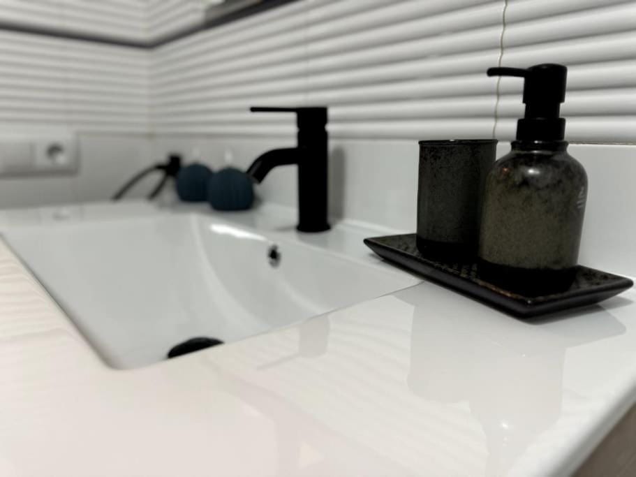 Luxury 2-Bed Marina Apartment Apartment in Alcossebre