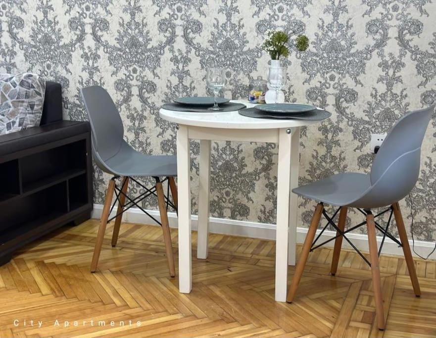 Black Suite Apartment Apartment in Baku
