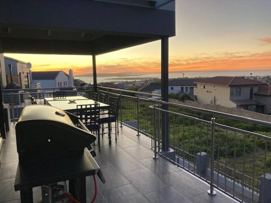 Gray, Langebaan Apartment in Western Cape