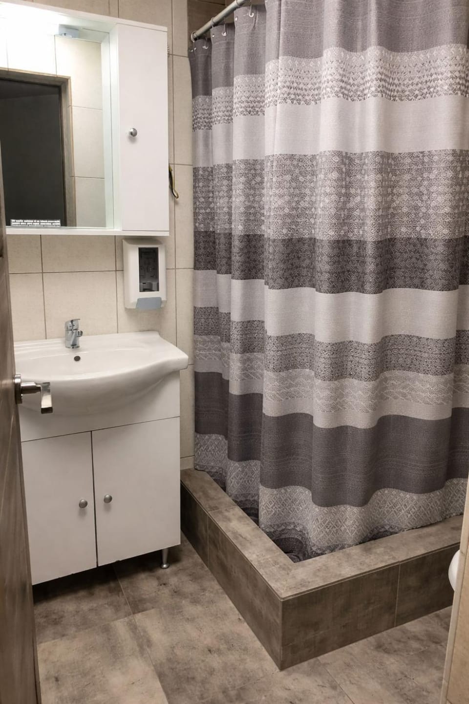 Elena Cuza house Bed and Breakfast in Constanta