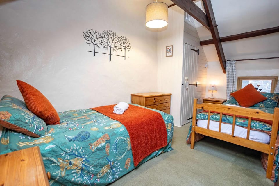 Bed, Bedroom